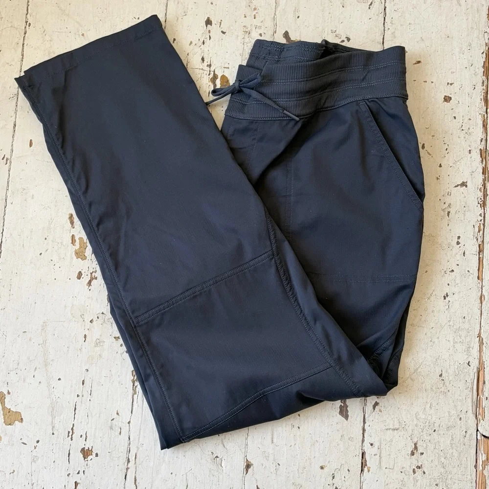 The North Face Women's Lightweight Black Aphrodite Hiking Pants XL